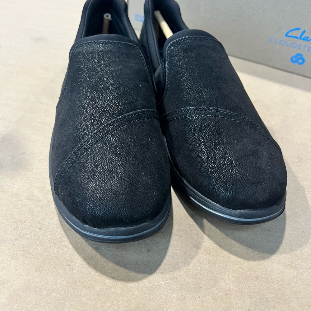 Clark’s Cloudsteppers NEW Breeze Dawn Black Slip ons - Picture 3 of 8